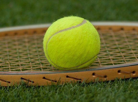 Rola piłki w sporcie tenisowym